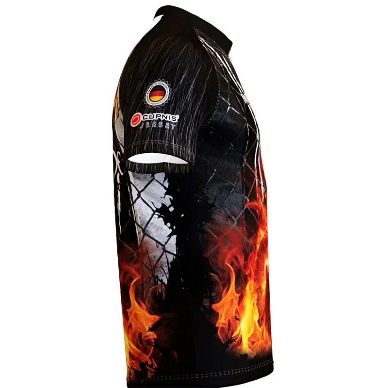 Bear Fire Dartshirt Personalisiert | Standardkragen
